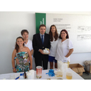 Muestra Imagen Foto oficial Algas de Bolonia con el Consejero de MA